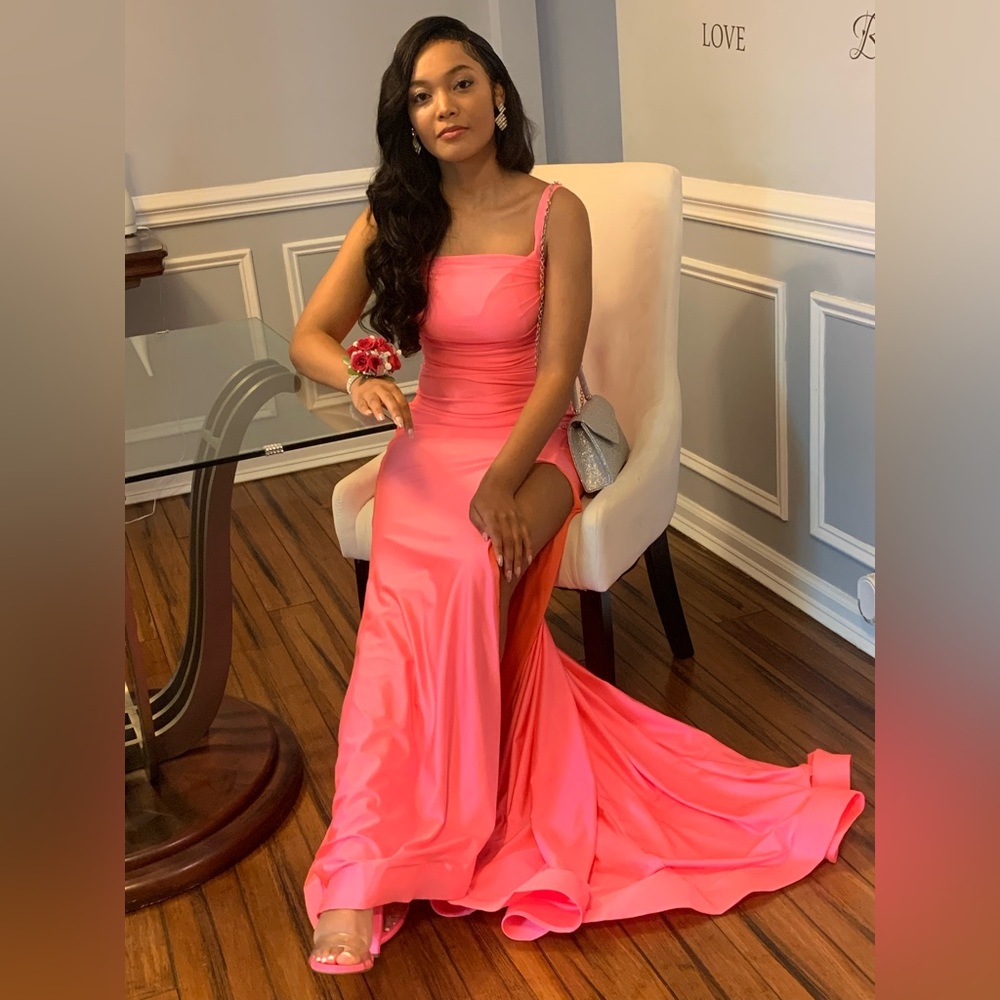 Prom Dress - Picture 2 of 4